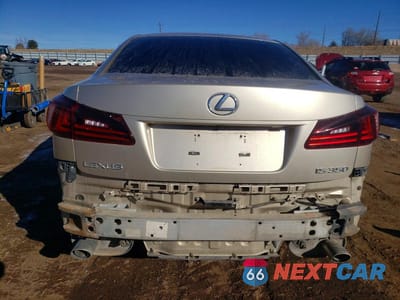 Zdjęcie 6 z 12 samochodu: 2006 LEXUS IS 350 VIN:JTHBE262665002988 - miniatura