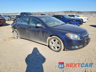 Czwarte zdjęcie samochodu z boku: 2009 CHEVROLET MALIBU LS VIN:1G1ZG57B39F251430 - miniatura