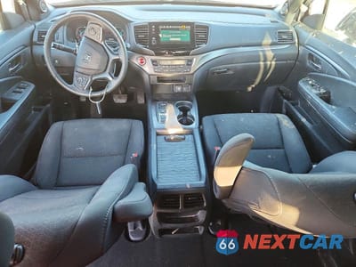 Zdjęcie 8 z 12 samochodu: 2021 HONDA PASSPORT SPORT VIN:5FNYF7H24MB009016 - miniatura