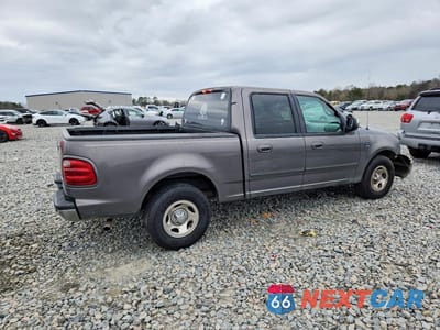 Trzecie zdjęcie samochodu z tyłu: 2002 FORD F150 SUPERCREW VIN:1FTRW07662KA85322 - miniatura
