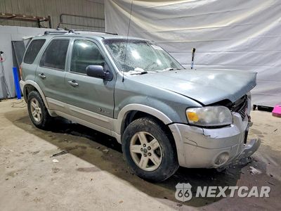Czwarte zdjęcie samochodu z boku: 2006 FORD ESCAPE HEV VIN:1FMYU96H76KA39928 - miniatura