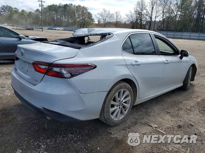 Trzecie zdjęcie samochodu z tyłu: 2023 TOYOTA CAMRY LE VIN:4T1C11AK1PU117813 - miniatura