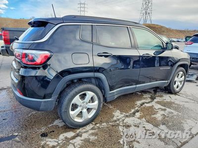 Trzecie zdjęcie samochodu z tyłu: 2017 JEEP COMPASS LATITUDE VIN:3C4NJDBB0HT640703 - miniatura