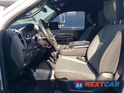 Zdjęcie 7 z 12 samochodu: 2022 RAM 5500 VIN:3C7WRMAL4NG118722 - miniatura