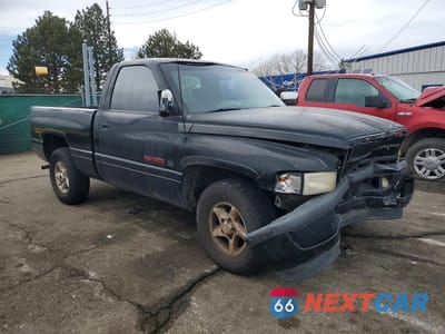 Czwarte zdjęcie samochodu z boku: 1996 DODGE RAM 1500 VIN:1B7HC16Y3TS646977 - miniatura