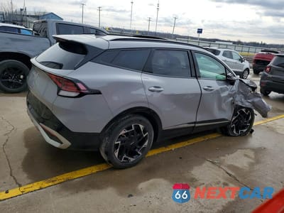 Trzecie zdjęcie samochodu z tyłu: 2024 KIA SPORTAGE SX-PRESTIGE VIN:5XYK53DF3RG173237 - miniatura