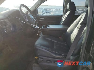 Zdjęcie 7 z 13 samochodu: 2014 CHEVROLET TAHOE K1500 LS VIN:1GNSKAE05ER184265 - miniatura