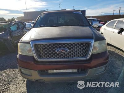 Piąte zdjęcie samochodu w środku: 2005 FORD F150 SUPERCREW VIN:1FTPW12565KB58608 - miniatura