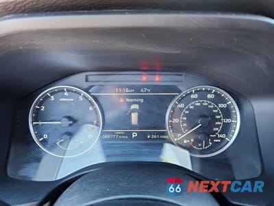Zdjęcie 9 z 12 samochodu: 2022 MITSUBISHI OUTLANDER ES VIN:JA4J4TA84NZ050749 - miniatura