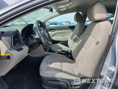 Zdjęcie 7 z 11 samochodu: 2017 HYUNDAI ELANTRA SE VIN:5NPD74LFXHH150751 - miniatura