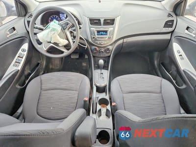 Zdjęcie 8 z 12 samochodu: 2016 HYUNDAI ACCENT SE VIN:KMHCT5AE6GU253060 - miniatura