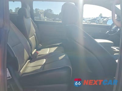 Zdjęcie 11 z 13 samochodu: 2019 KIA SEDONA VIN:KNDMB5C18K6539818 - miniatura