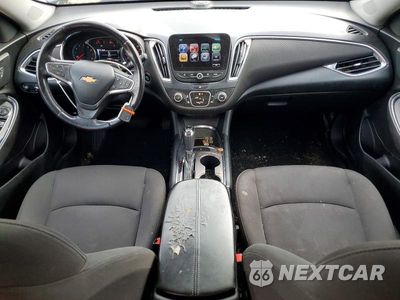 Zdjęcie 8 z 12 samochodu: 2018 CHEVROLET MALIBU LT VIN:1G1ZD5ST6JF117217 - miniatura