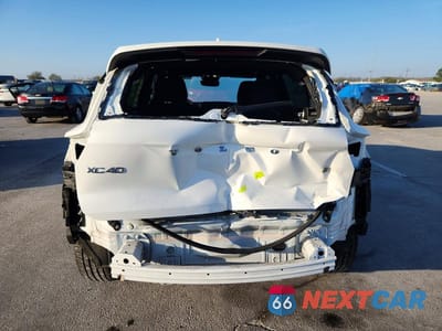 Zdjęcie 6 z 13 samochodu: 2024 VOLVO XC40 CORE VIN:YV4L12UK8R2330629 - miniatura