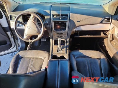 Zdjęcie 8 z 12 samochodu: 2013 LINCOLN MKX VIN:2LMDJ6JK2DBL04730 - miniatura