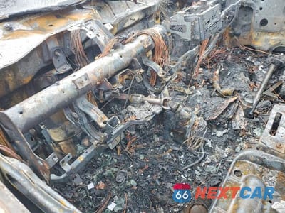 Zdjęcie 9 z 11 samochodu: 2005 NISSAN TITAN XE VIN:1N6BA06A75N560255 - miniatura