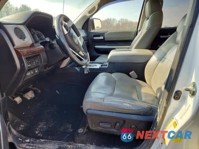 Zdjęcie 7 z 11 samochodu: 2015 TOYOTA TUNDRA LIMITED VIN:5TFHY5F18FX434837 - miniatura