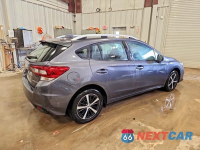 Trzecie zdjęcie samochodu z tyłu: 2021 SUBARU IMPREZA PREMIUM VIN:4S3GTAV6XM3716398 - miniatura