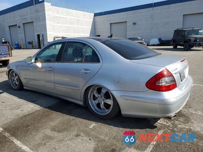 Drugie zdjęcie samochodu z przodu: 2007 MERCEDES-BENZ E 550 VIN:WDBUF72X87B021999 - miniatura