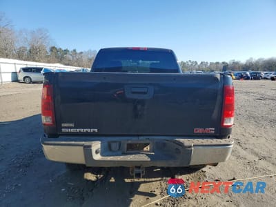 Zdjęcie 6 z 12 samochodu: 2011 GMC SIERRA K1500 SL VIN:1GTR2UEA1BZ109480 - miniatura