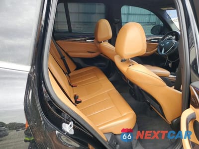 Zdjęcie 11 z 13 samochodu: 2019 BMW X3 SDRIVE30I VIN:5UXTR7C52KLE97929 - miniatura