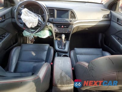 Zdjęcie 8 z 11 samochodu: 2018 HYUNDAI ELANTRA SPORT VIN:KMHD04LB7JU571674 - miniatura