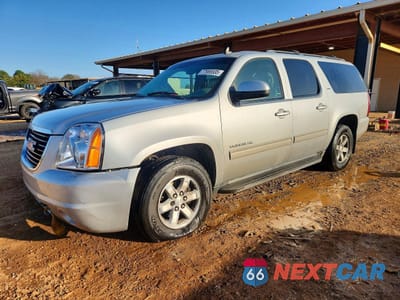 2013 GMC YUKON XL C1500 SLT 1GKS1KE0XDR162119 - główne zdjęcie licytacji z USA - miniatura