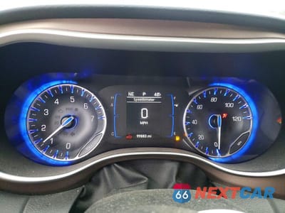 Zdjęcie 9 z 12 samochodu: 2019 CHRYSLER PACIFICA TOURING L VIN:2C4RC1BG7KR589152 - miniatura