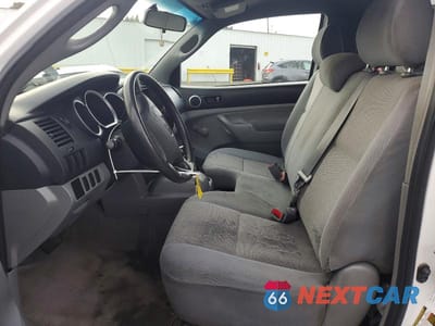 Zdjęcie 7 z 11 samochodu: 2008 TOYOTA TACOMA BASE VIN:5TENX22N68Z567458 - miniatura