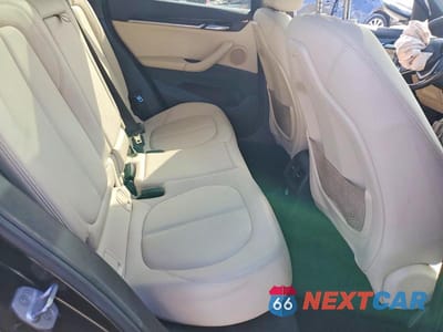 Zdjęcie 11 z 12 samochodu: 2017 BMW X1 XDRIVE28I VIN:WBXHT3C34H5F70024 - miniatura