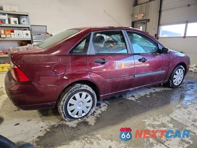 Trzecie zdjęcie samochodu z tyłu: 2007 FORD FOCUS ZX4 VIN:1FAFP34N67W295518 - miniatura