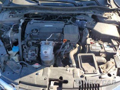 Zdjęcie 11 z 12 samochodu: 2017 HONDA ACCORD EXL VIN:1HGCR2F94HA245752 - miniatura