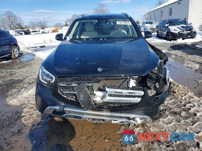 Piąte zdjęcie samochodu w środku: 2022 MERCEDES-BENZ GLC 300 4MATIC VIN:W1N0G8EB5NV381741 - miniatura