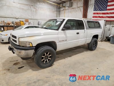 2001 DODGE RAM 1500 3B7HF13Y61G706654 - główne zdjęcie licytacji z USA - miniatura