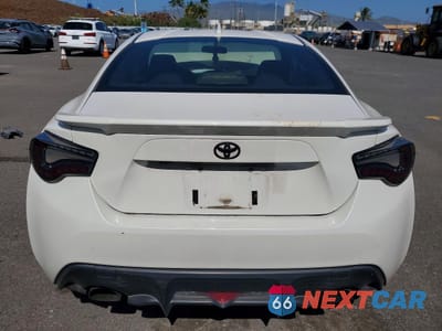 Zdjęcie 6 z 12 samochodu: 2017 TOYOTA 86 BASE VIN:JF1ZNAA16H9703749 - miniatura