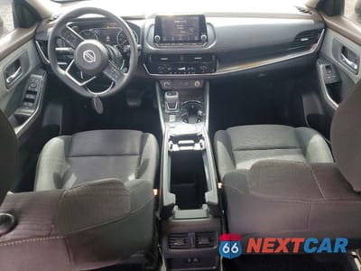 Zdjęcie 8 z 13 samochodu: 2021 NISSAN ROGUE SV VIN:5N1AT3BA8MC681916 - miniatura
