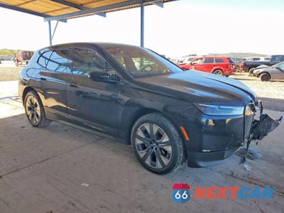 Czwarte zdjęcie samochodu z boku: 2025 BMW IX XDRIVE50 VIN:WB523CF06SCU57420 - miniatura
