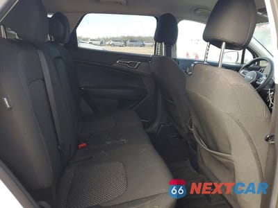 Zdjęcie 11 z 14 samochodu: 2025 KIA SPORTAGE LX VIN:KNDPU3DF2S7337265 - miniatura