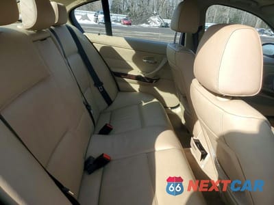 Zdjęcie 10 z 12 samochodu: 2006 BMW 325 I VIN:WBAVB13596KX46549 - miniatura