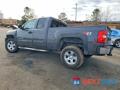 Drugie zdjęcie samochodu z przodu: 2011 CHEVROLET SILVERADO K1500 LT VIN:1GCRKSE39BZ419981 - miniatura