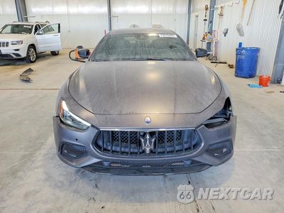 Piąte zdjęcie samochodu w środku: 2020 MASERATI GHIBLI S VIN:ZAM57YTS0L1343768 - miniatura