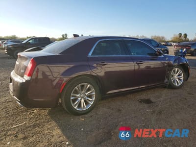 Trzecie zdjęcie samochodu z tyłu: 2021 CHRYSLER 300 TOURING VIN:2C3CCAAG1MH512071 - miniatura