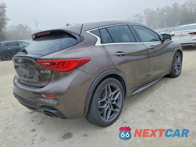Trzecie zdjęcie samochodu z tyłu: 2017 INFINITI QX30 SPORT VIN:SJKCH5CPXHA021209 - miniatura