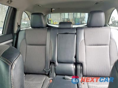 Zdjęcie 10 z 13 samochodu: 2017 TOYOTA HIGHLANDER LE VIN:5TDZZRFH5HS221651 - miniatura
