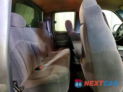 Zdjęcie 10 z 12 samochodu: 2002 CHEVROLET SILVERADO K1500 VIN:1GCEK19T92Z314604 - miniatura