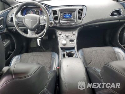 Zdjęcie 8 z 11 samochodu: 2016 CHRYSLER 200 S VIN:1C3CCCBB9GN142711 - miniatura