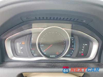 Zdjęcie 9 z 12 samochodu: 2016 VOLVO XC60 T5 PREMIER VIN:YV440MDK5G2781582 - miniatura