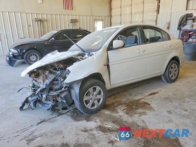 2010 HYUNDAI ACCENT GLS KMHCN4AC6AU460302 - główne zdjęcie licytacji z USA - miniatura