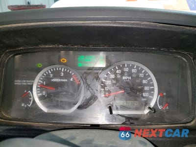 Zdjęcie 9 z 13 samochodu: 2016 ISUZU REACH DELIVERY VAN VIN:JALB4T172G7W00268 - miniatura