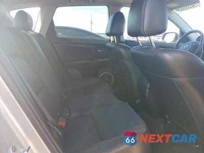 Zdjęcie 10 z 11 samochodu: 2008 MAZDA 3 HATCHBACK VIN:JM1BK344181150576 - miniatura